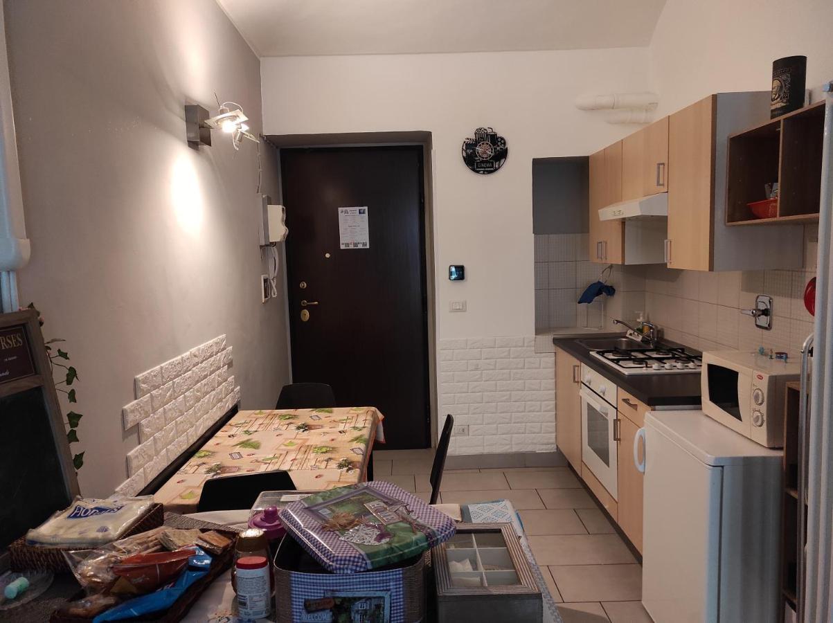 Cinecasa Di Andrea E Cristina Apartment ตูริน ภายนอก รูปภาพ