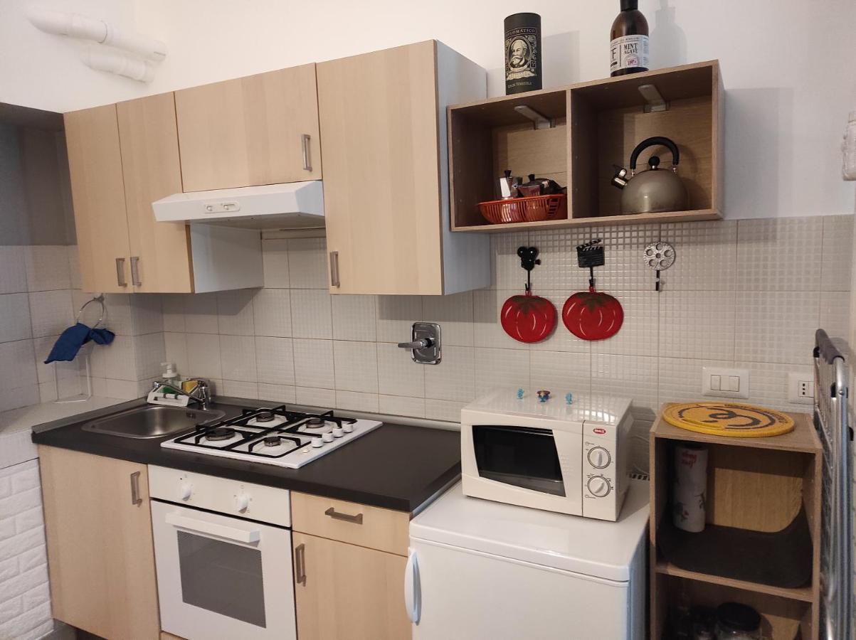 Cinecasa Di Andrea E Cristina Apartment ตูริน ภายนอก รูปภาพ